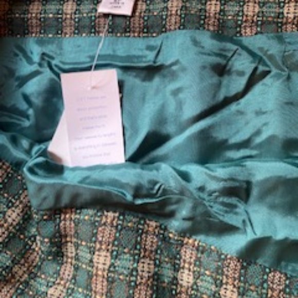 Ann Taylor Loft - Picture 6 of 7